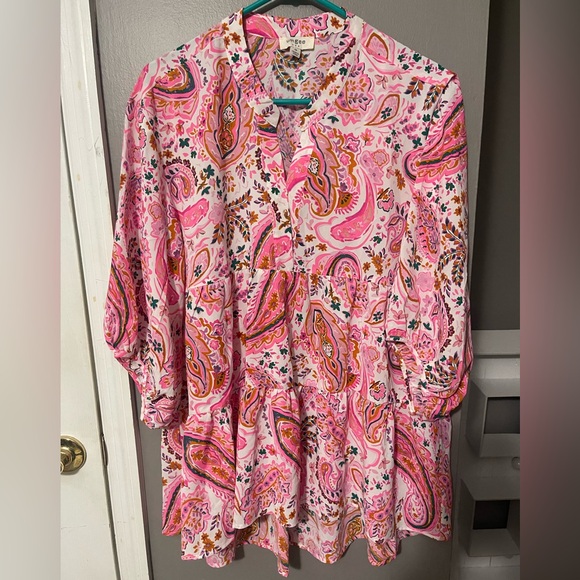 Umgee Tops - Umgee Vibrant Pink and Orange Paisley Blouse